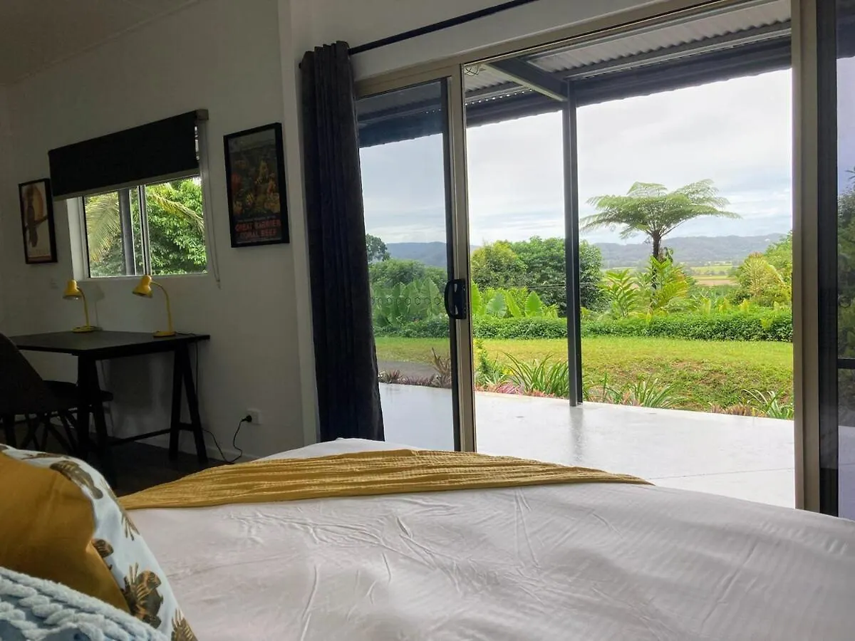 The Sugar Shack - Relax And Unwind Villa Miallo 0*,  Avustralya