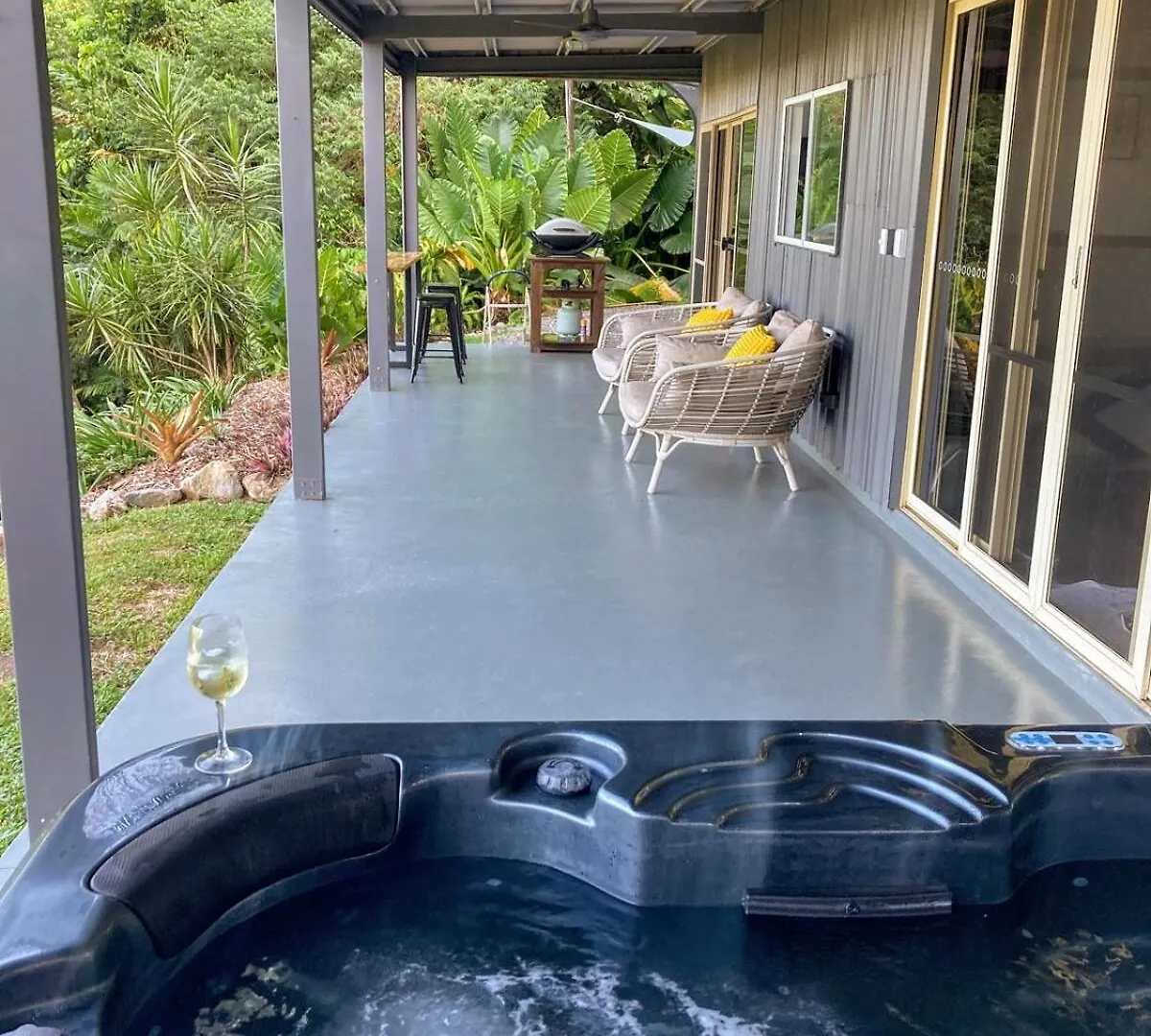 The Sugar Shack - Relax And Unwind Villa Miallo